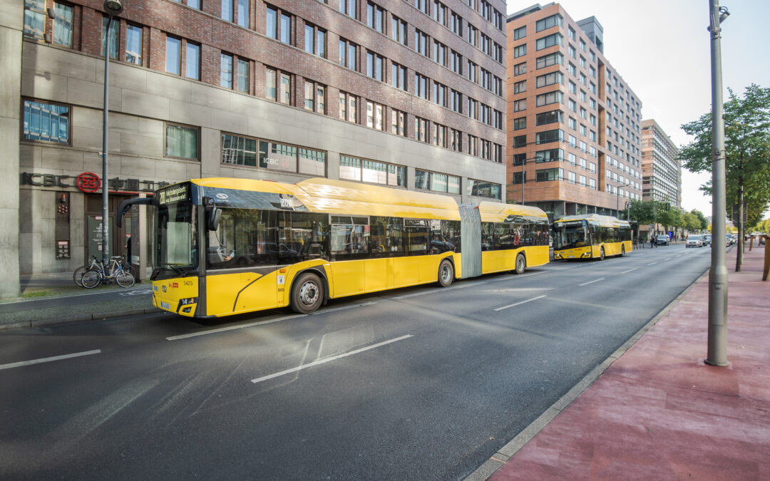 BVG: 270 Solaris Gelenkbusse