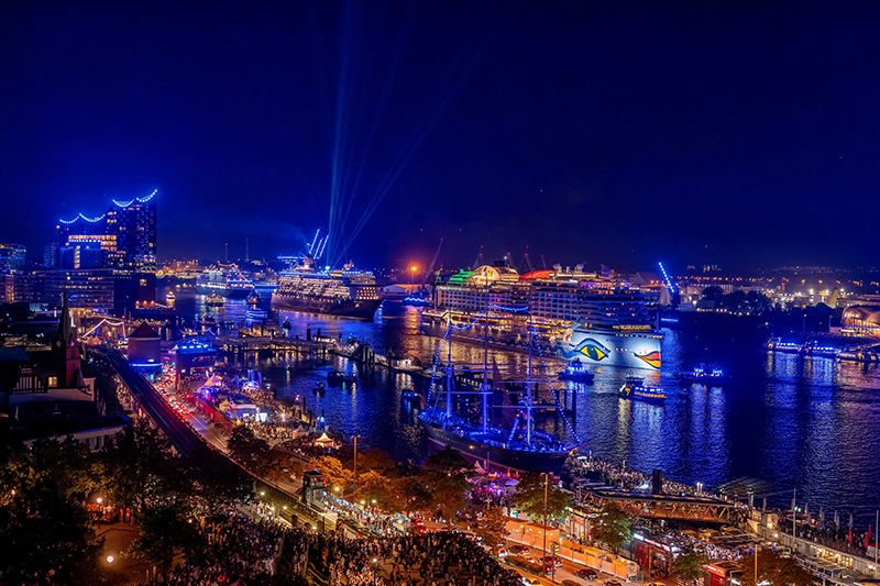 10. Hamburg Cruise Days