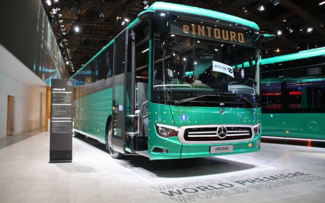 EuroBus Busworld live: Daimler eIntouro und MAN E-Reisebus