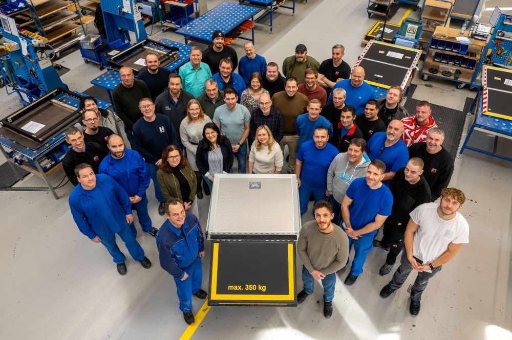 Buseinstiegssysteme: Hübner entwickelt Doppel-Rampe weiter