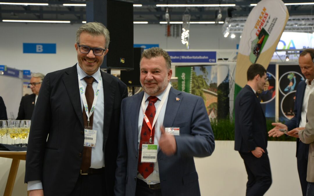 Anzeige | ERFOLGSREZEPT KLÖNSCHNACK: Bremen und Bremerhaven als Top-Gastgeber der Bustouristik