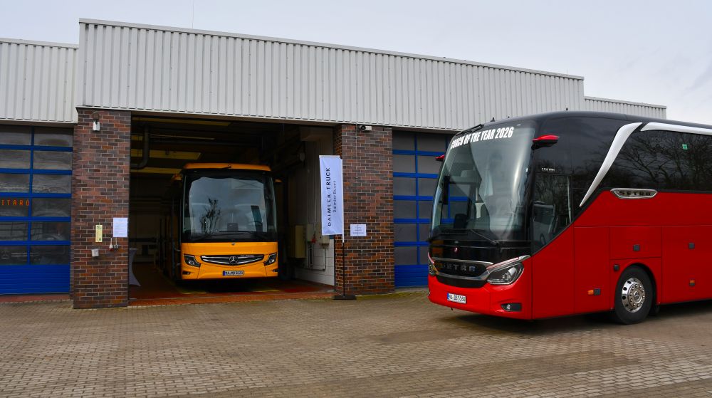 DAIMLER BUSES: Neuer Service-Stützpunkt am Tor nach Usedom