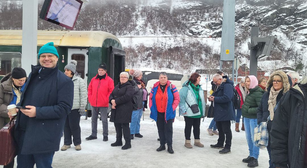 LESERREISE MIT DISCOVERING ISLANDS: Tag 4 Mit der Flåmbahn ins weiße Norwegen