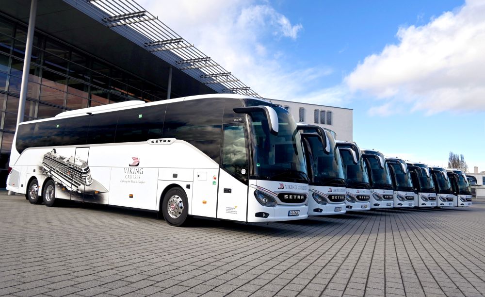 LUDWIG ARZT OMNIBUSVERKEHR: 16 neue Setra-Reisebusse für Kreuzfahrtpassagiere